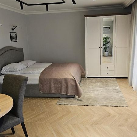 Apartamenty Szkolna Znin Exterior photo